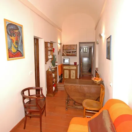Sleeps 3 Pool Wifi Lugnano in Teverina